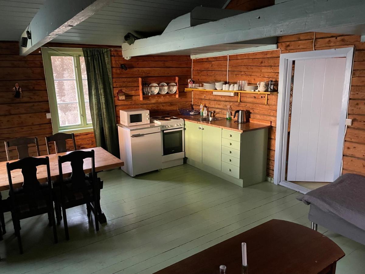Kraemmervika Rorbuer - Rustic Cabins In Lofoten Ballstad Bagian luar foto