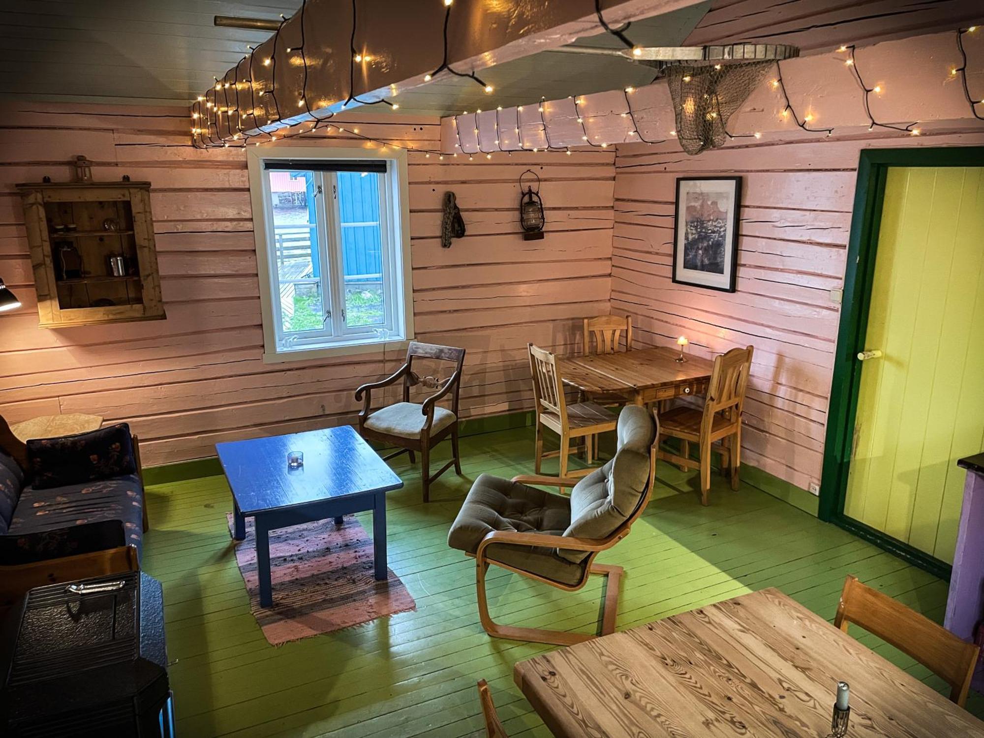 Kraemmervika Rorbuer - Rustic Cabins In Lofoten Ballstad Bagian luar foto